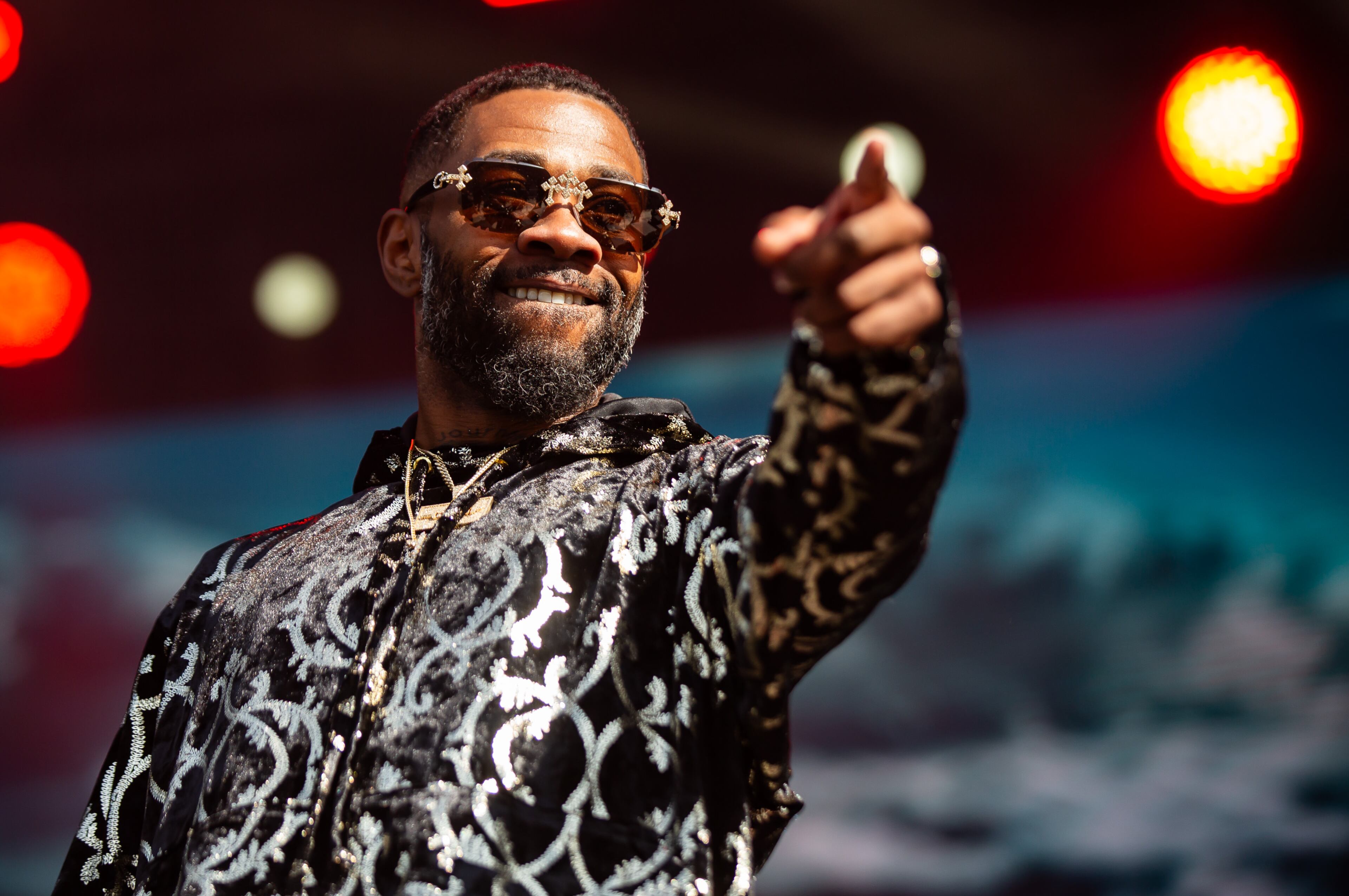 R&B 2000, featuring RSVP, plays a set of slow jams by members Ray J, Sammie (pictured), Bobby V and Pleasure P at One Musicfest on Saturday, Oct. 25, 2025, at Piedmont Park in Atlanta. (Ryan Fleisher for the AJC)