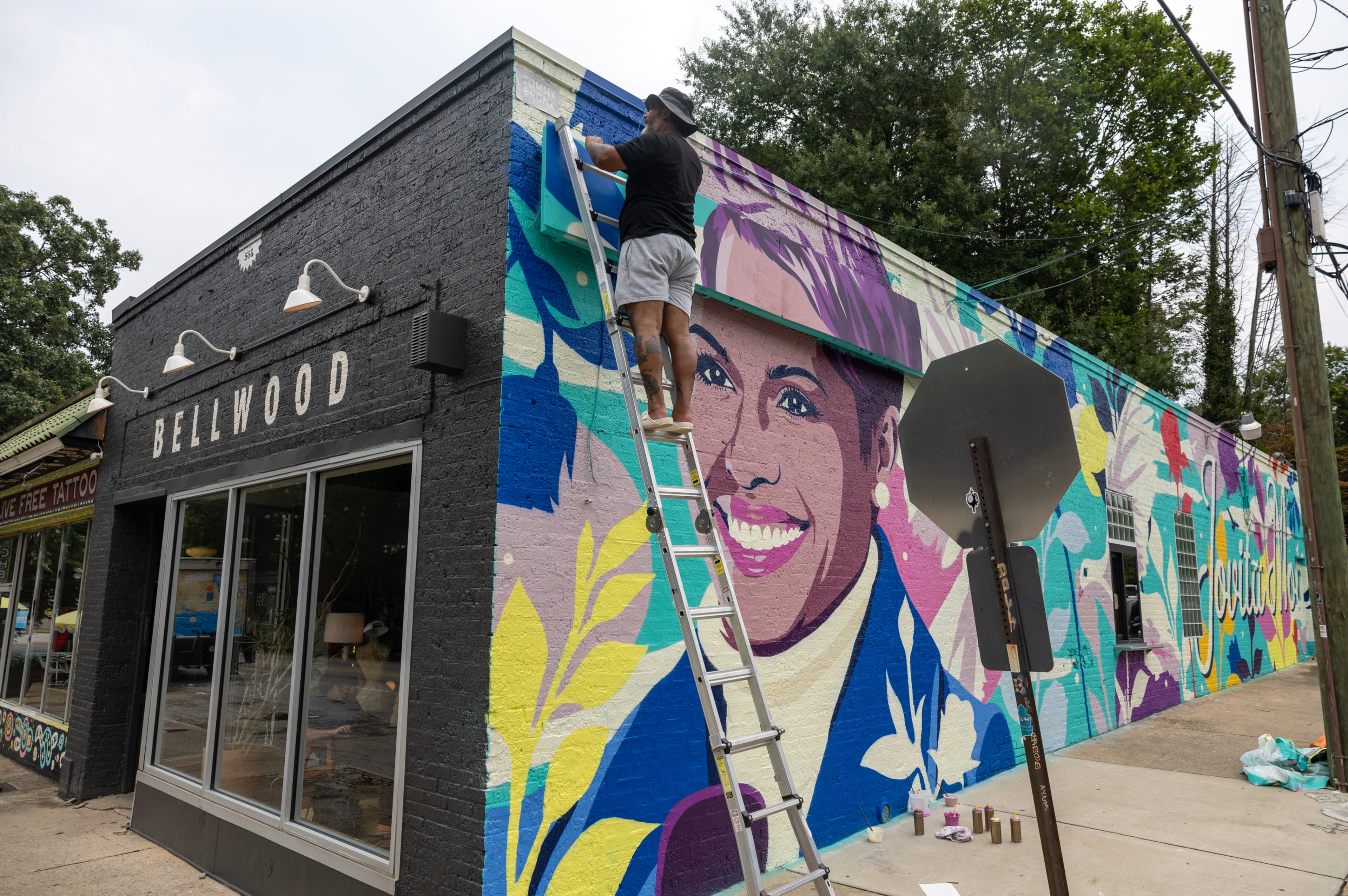 Bellwood Coffee painted over a mural and missed what matters most