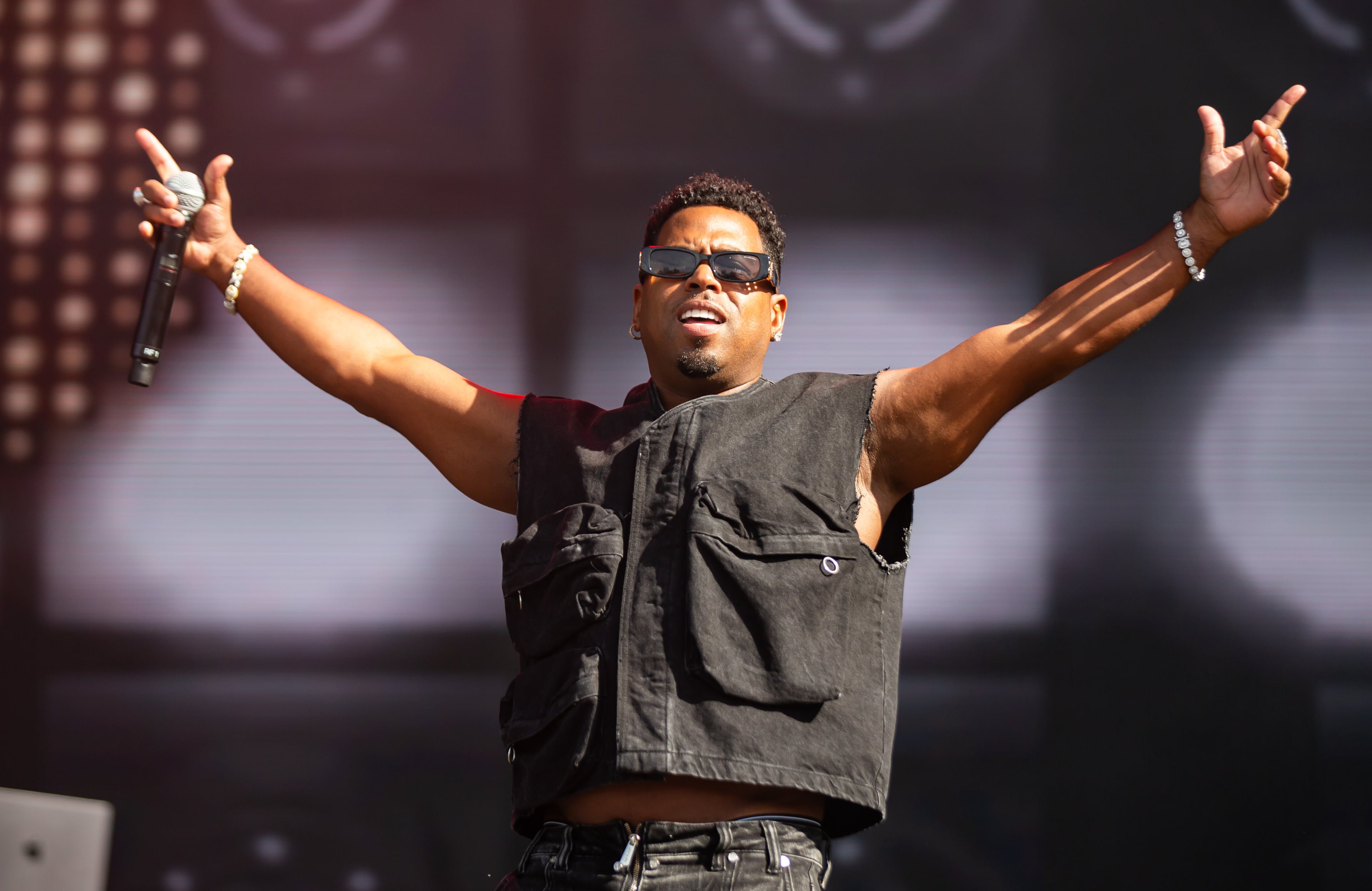 R&B 2000, featuring RSVP, plays a set of slow jams by members Ray J, Sammie, Bobby V (pictured) and Pleasure P at One Musicfest on Saturday, Oct. 25, 2025, at Piedmont Park in Atlanta. (Ryan Fleisher for the AJC)