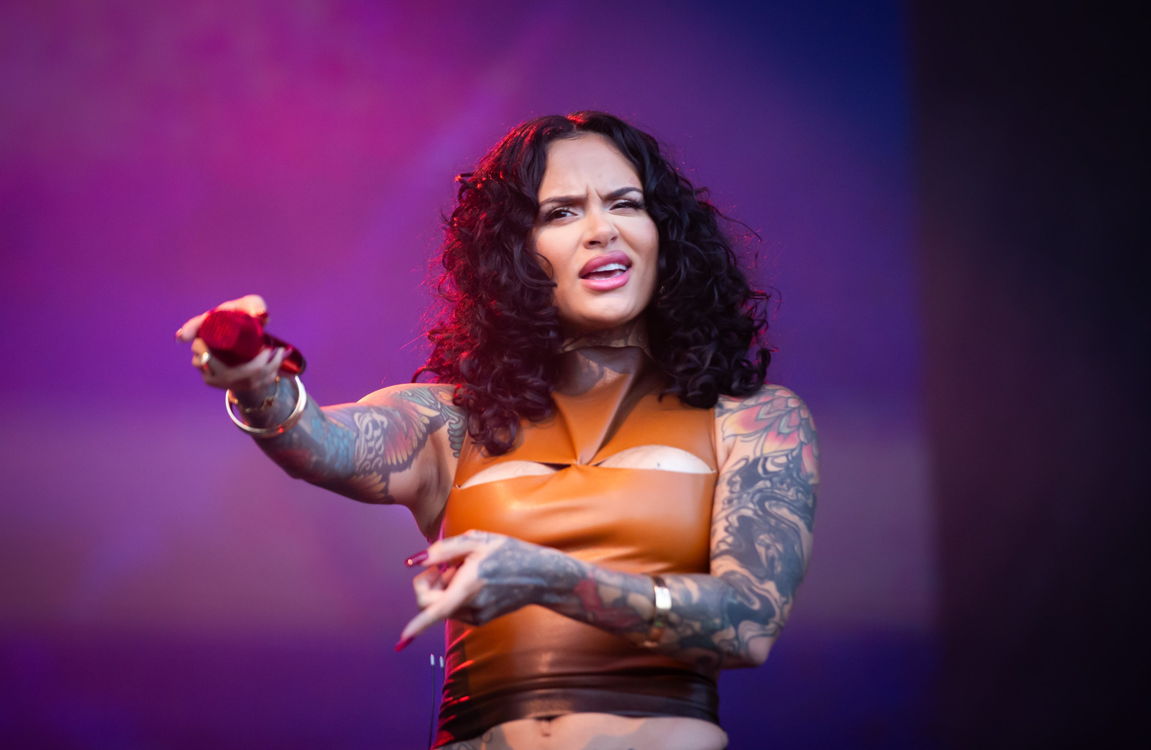 Kehlani dazzled the crowd with hit after hit as the first set of the evening at One Musicfest on Saturday, Oct. 25, 2025, at Piedmont Park in Atlanta. (Ryan Fleisher for the AJC)