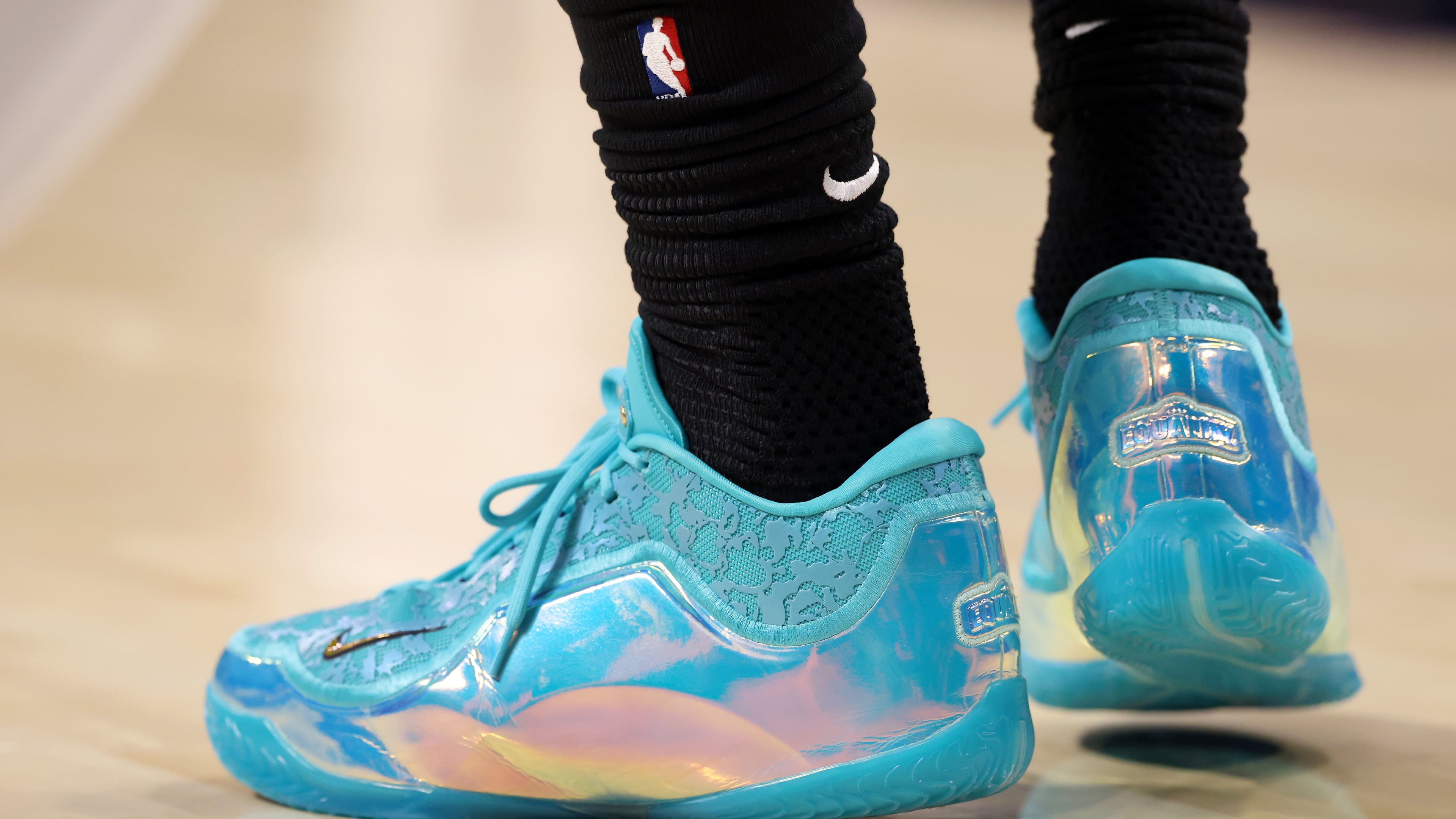 A detailed view of the shoes of the Lakers' LeBron James during the game against the Memphis Grizzlies at Crypto.com Arena on Jan. 02, 2026 in Los Angeles. (Katelyn Mulcahy/Getty Images)