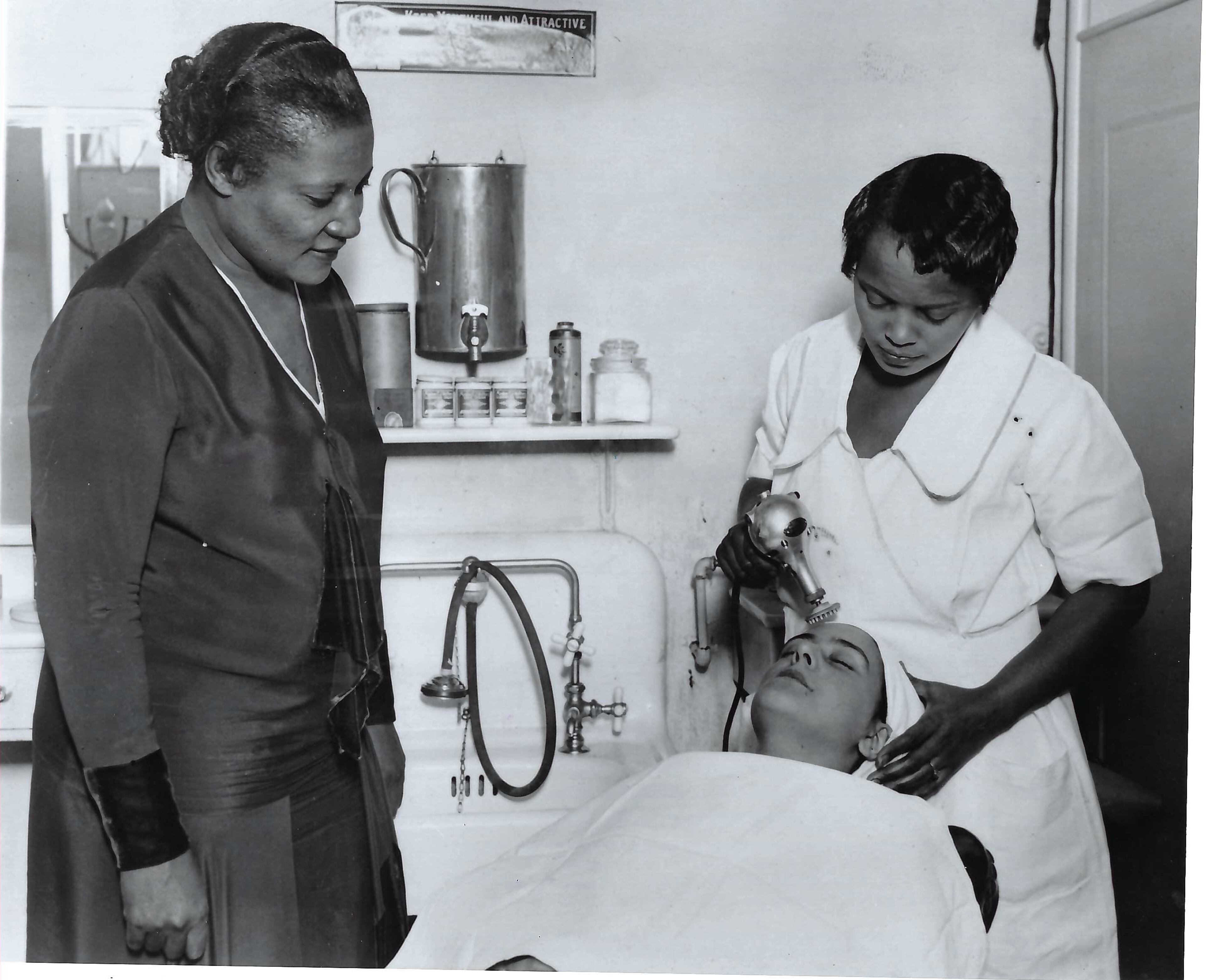 A'Lelia Walker watches a Walker-trained beautician do a facial at the Walker Beauty Salon in Harlem. (Courtesy of A'Lelia Bundles from the Madam Walker Family archives)