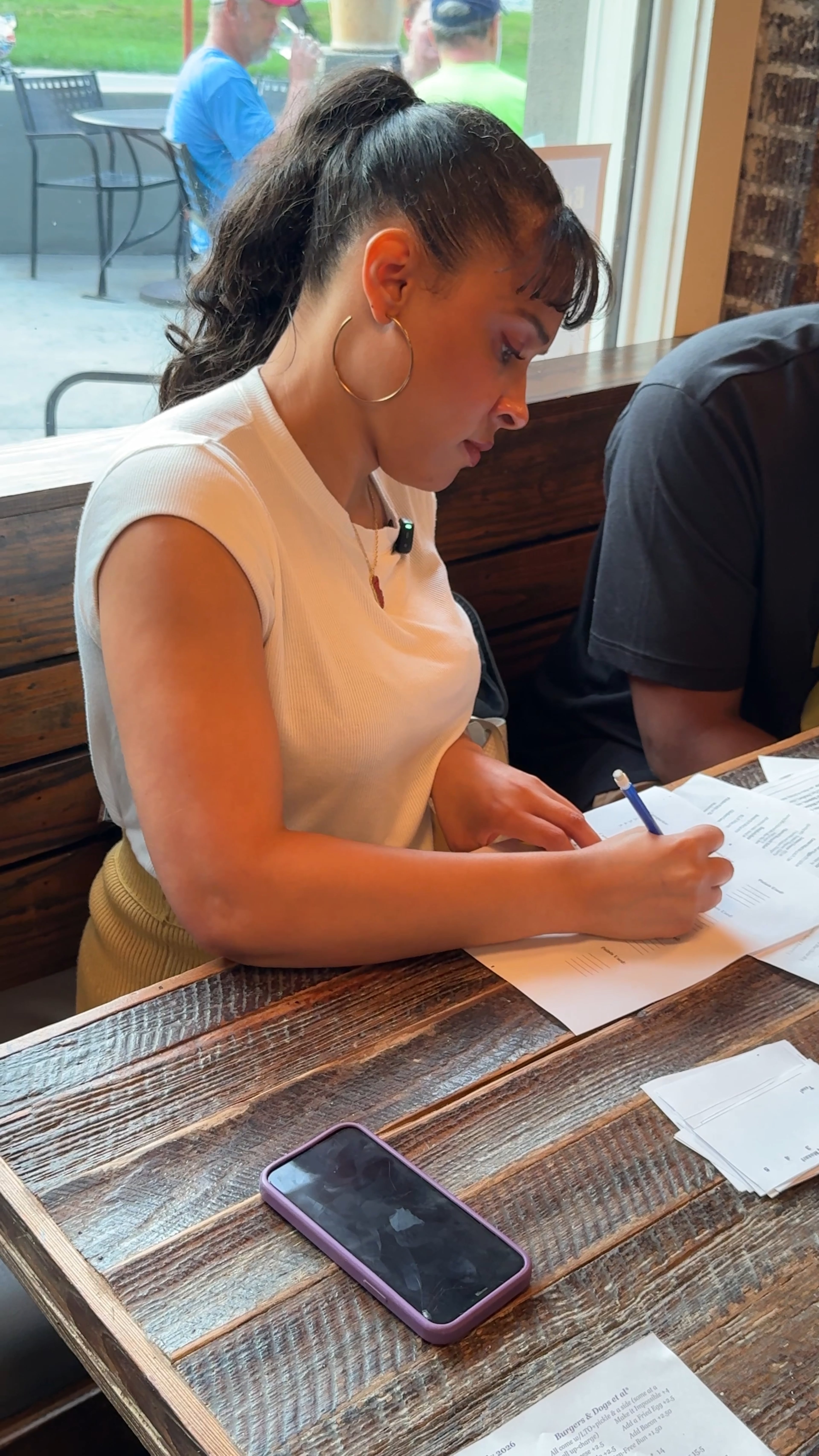 UATL culture reporter Brooke Leigh Howard details her weekly tradition of trivia night at The Imperial in Decatur. (Shimei Cook/AJC)
