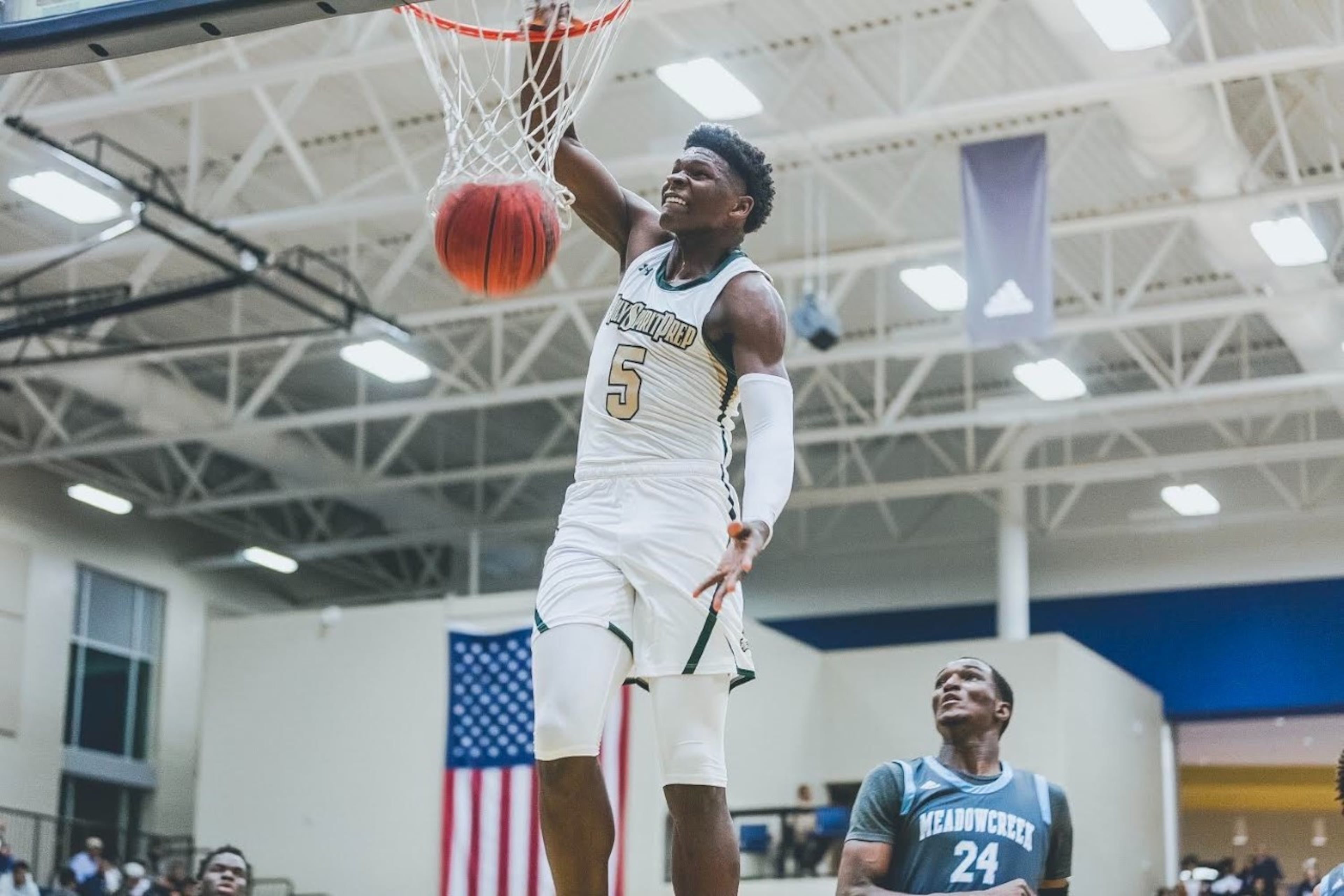 Holy Spirit's Anthony Edwards dunks during a game. (Courtesy of Stanley Johnson)