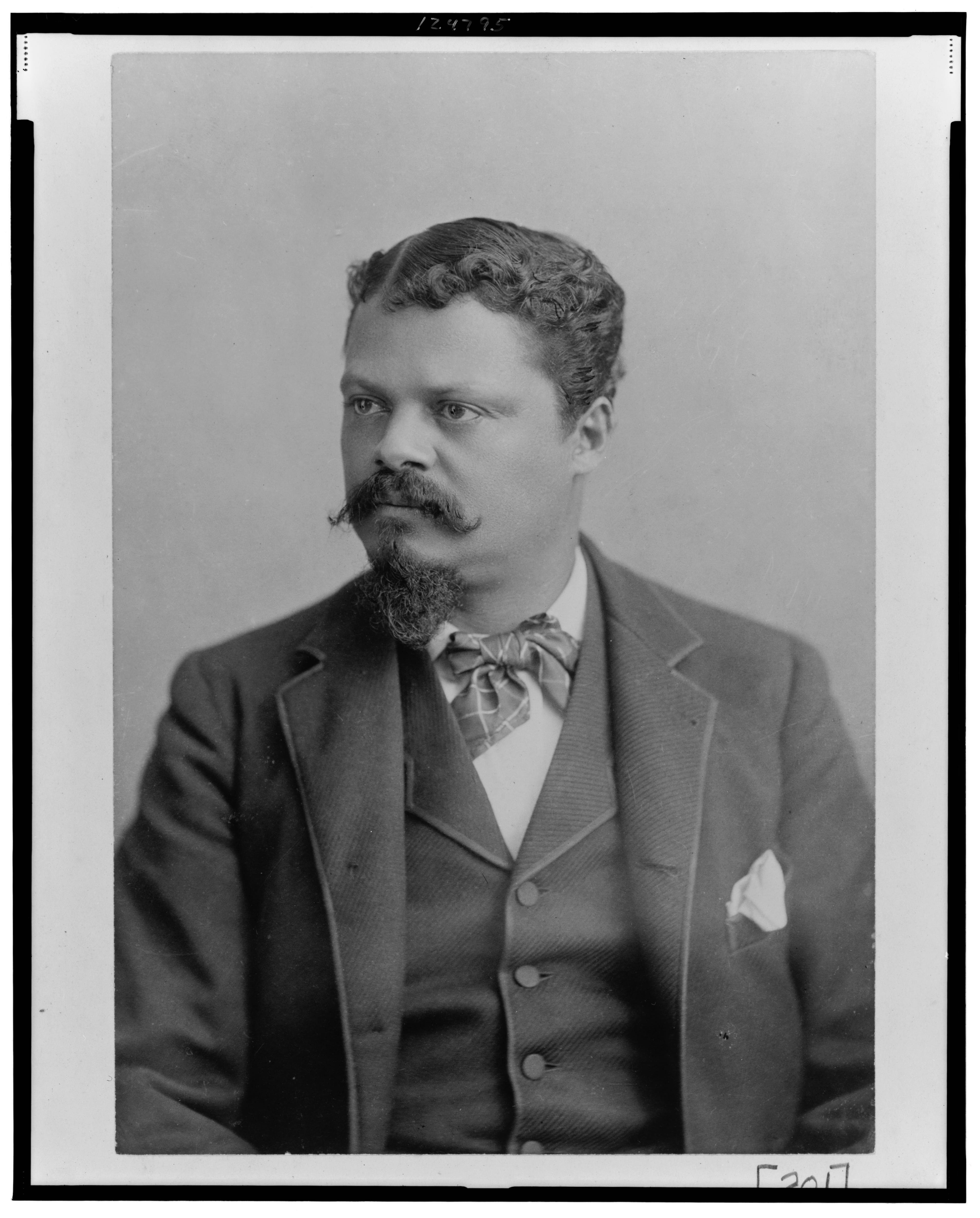 A self-portrait of Atlanta photographer Thomas Askew. This portrait was amongst the hundreds of images in W.E.B Du Bois’ "Exhibit of American Negroes" for the 1900 World’s Fair in Paris. (Thomas Askew/Library of Congress)