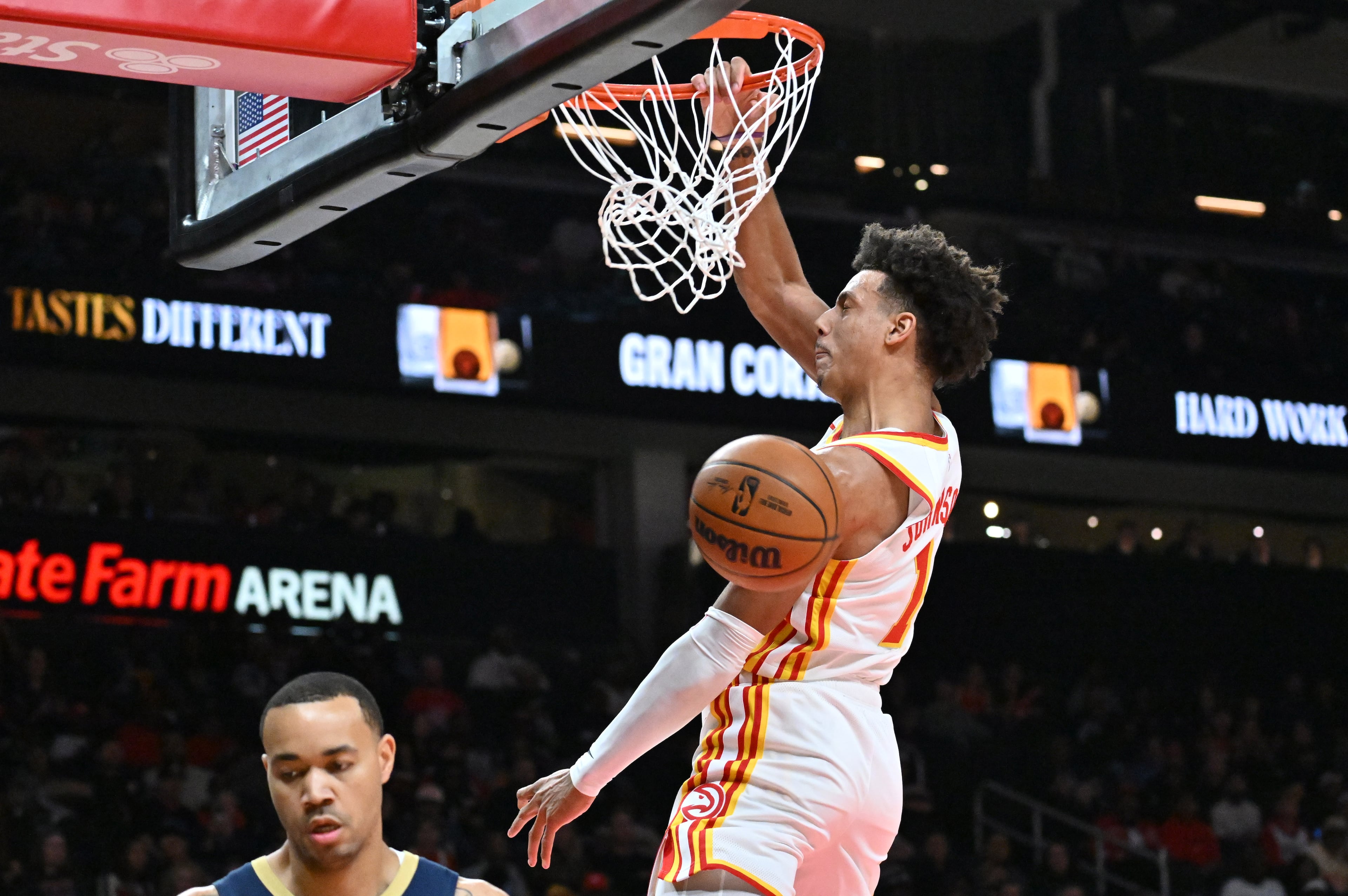 Pelicans vs Hawks game