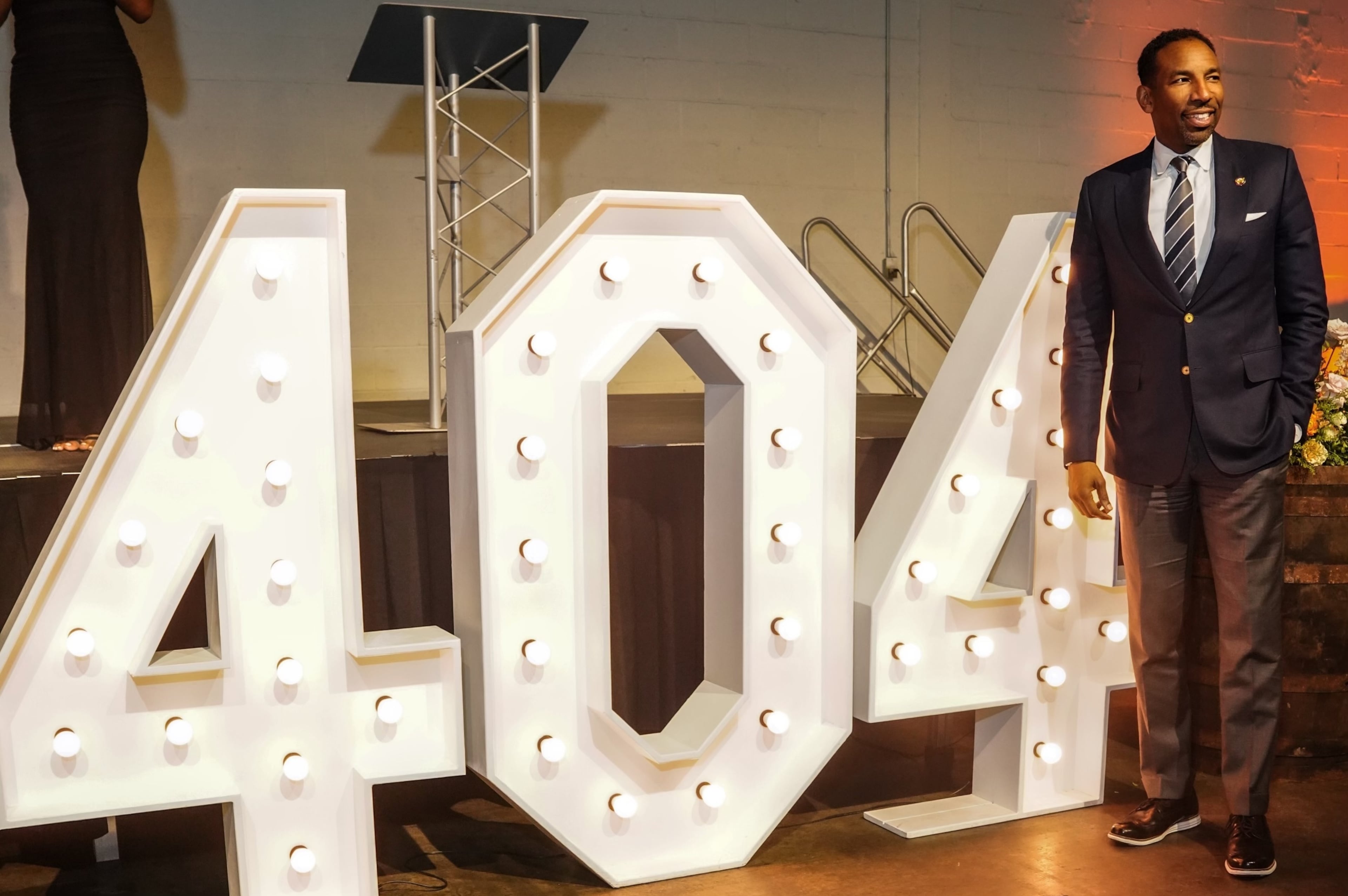 404 Fund Hosts its First 404 Day Scholarship Gala
