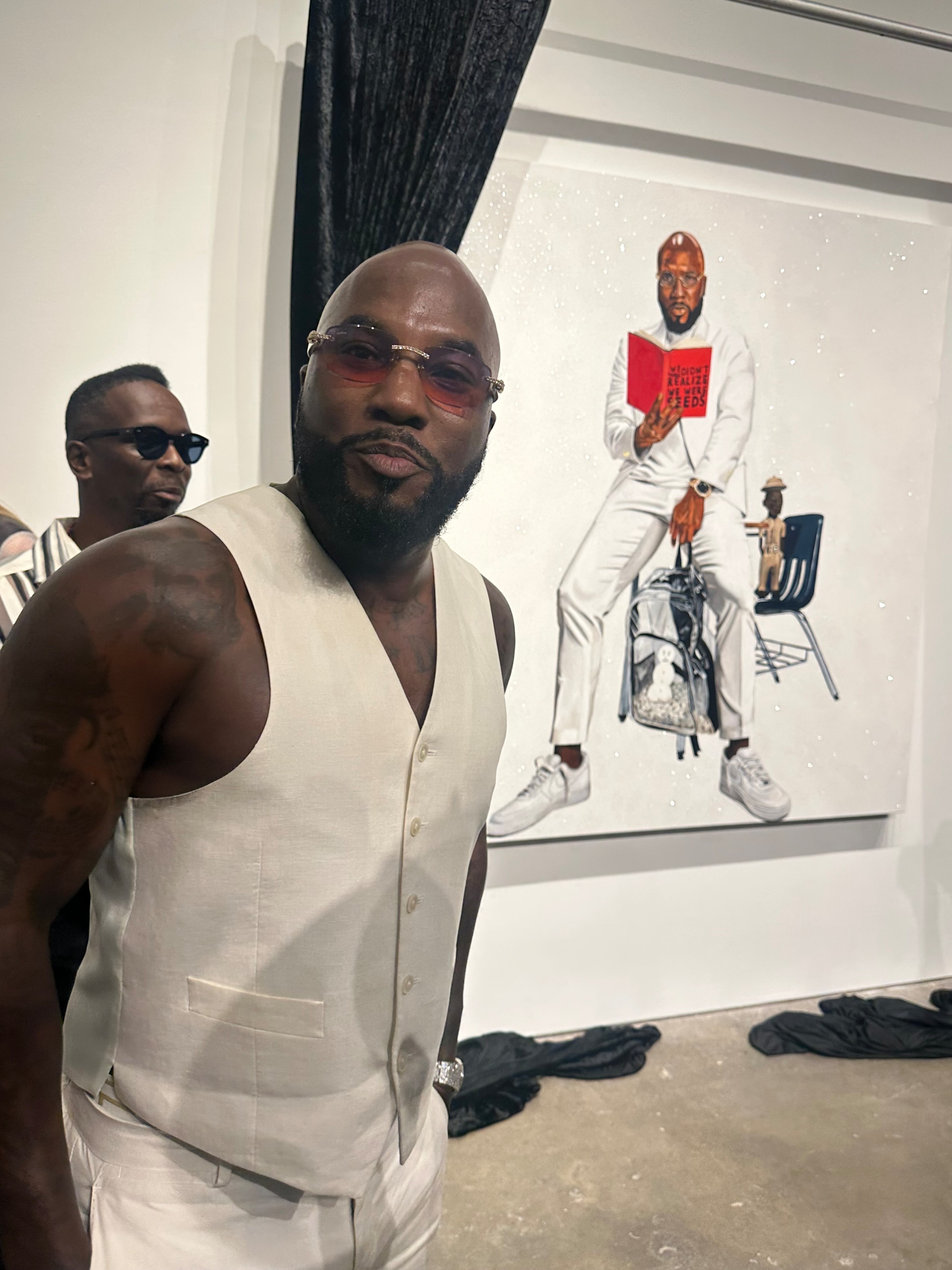 Jeezy and Fahamu Pecou at the unveiling of “School of Hard Knocks.”