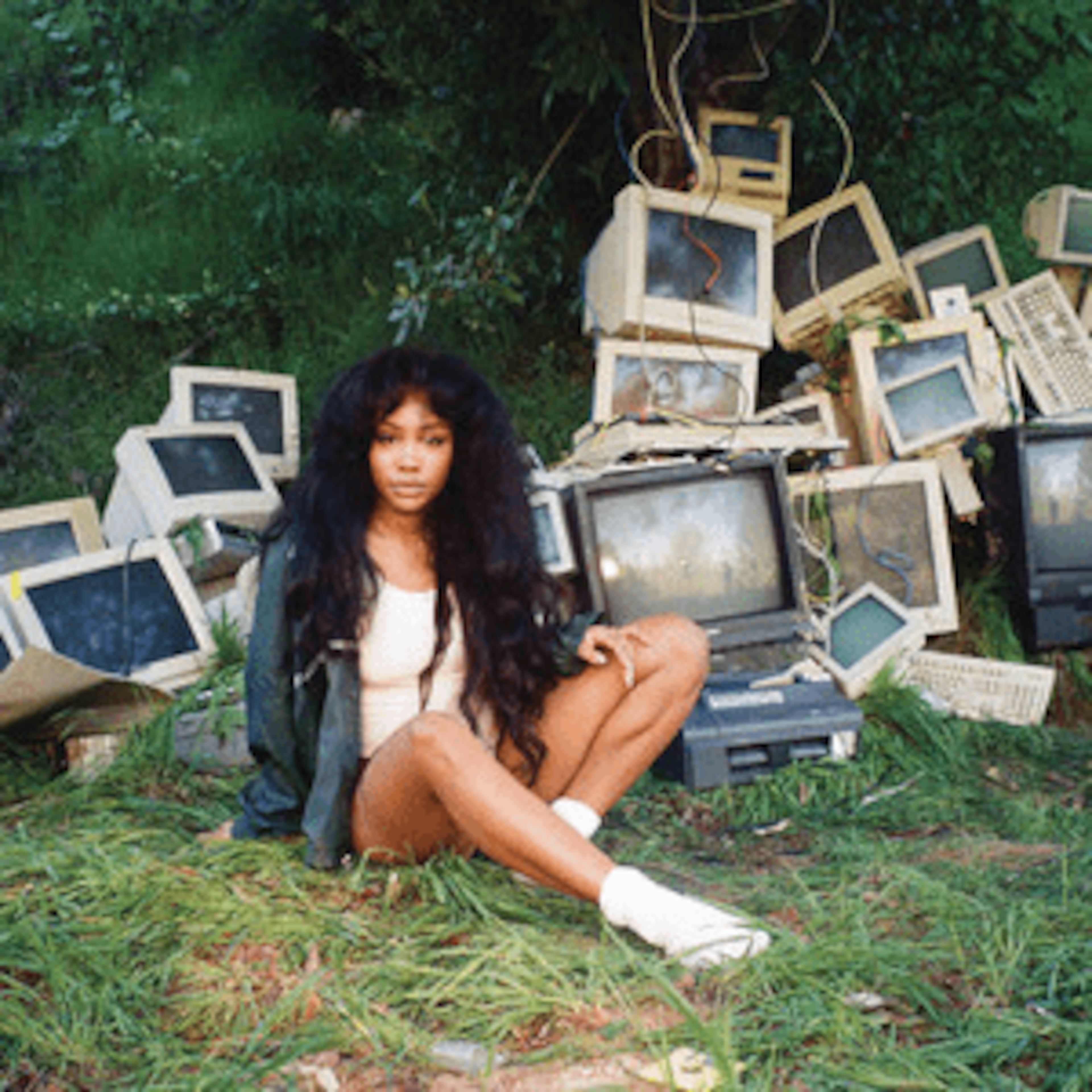 When a young AJC Intern K'mari Greene, was trying to discover herself, she turned to singer-songwriter SZA's 2017 album, "Ctrl." The album is still influencing her.
