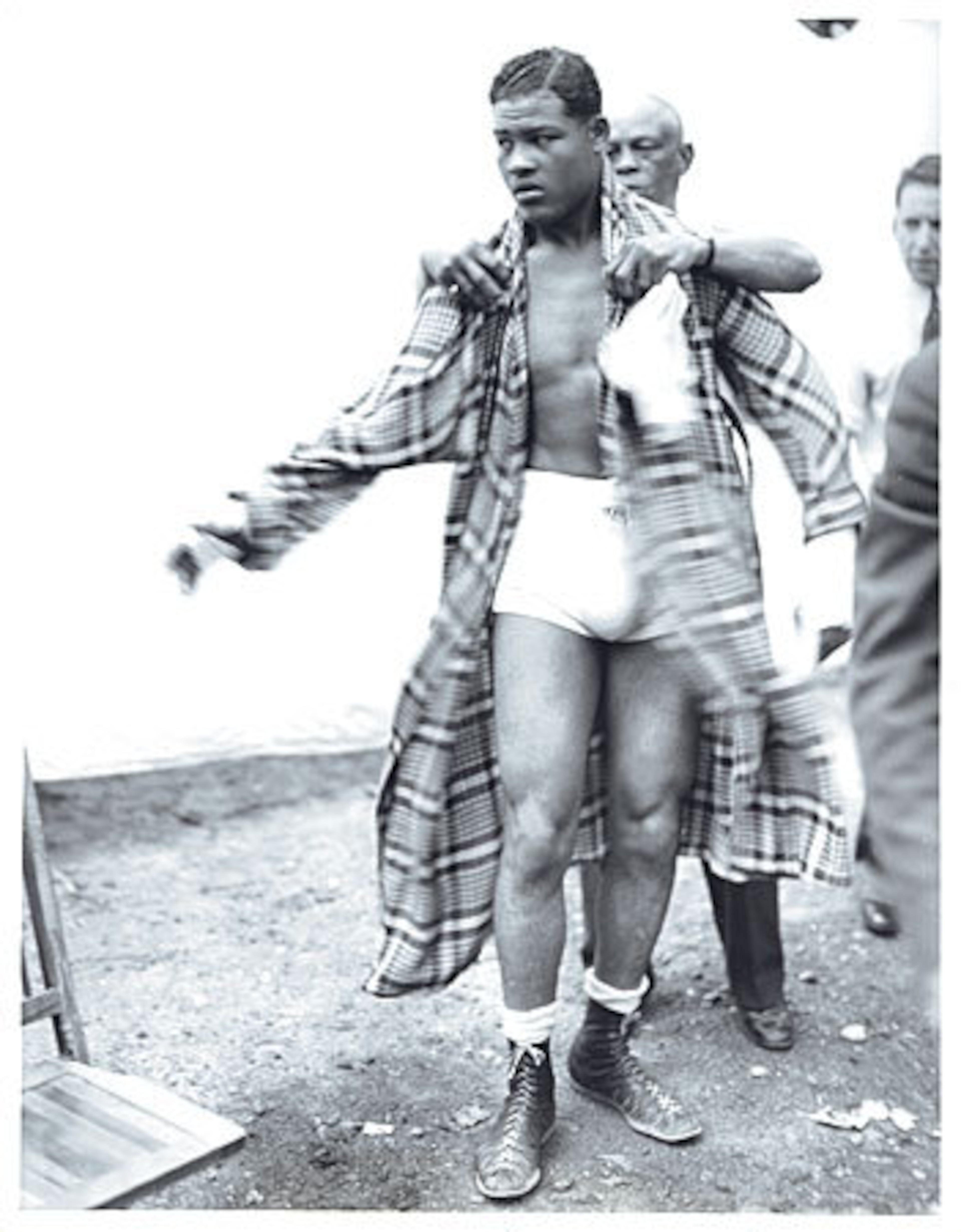 This 1935 portrait by Underwood & Underwood shows Joe Louis as a heavyweight king in many ways. (Courtesy of The National Portrait Gallery)