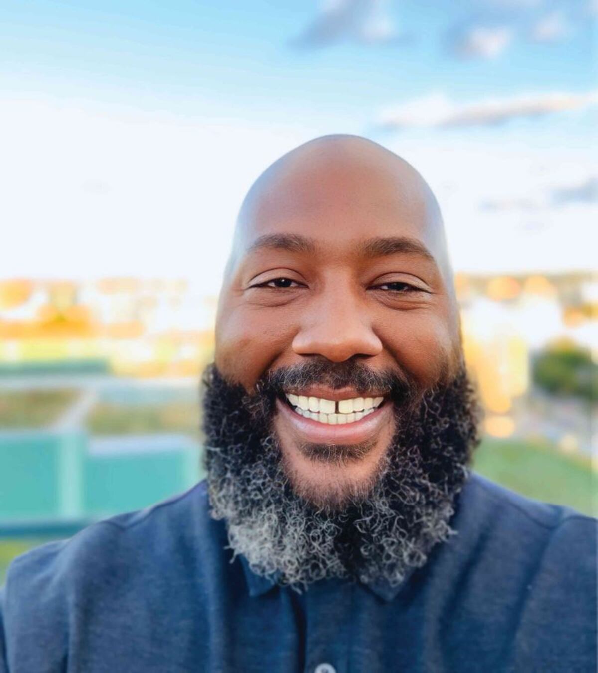 Greg Reader Atlanta artist helps create Dick Gregory’s Run for Hunger for young readers